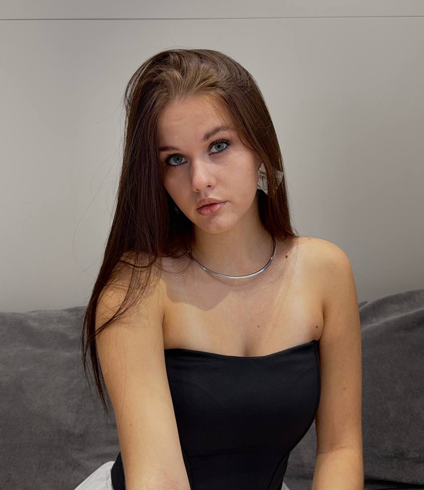 Лера Васильева